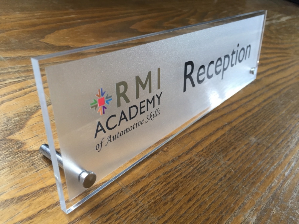 RMI Desk sign