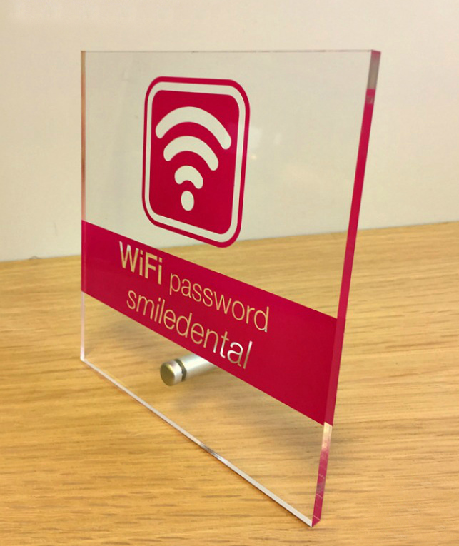 Wifi Modern Desk Sign